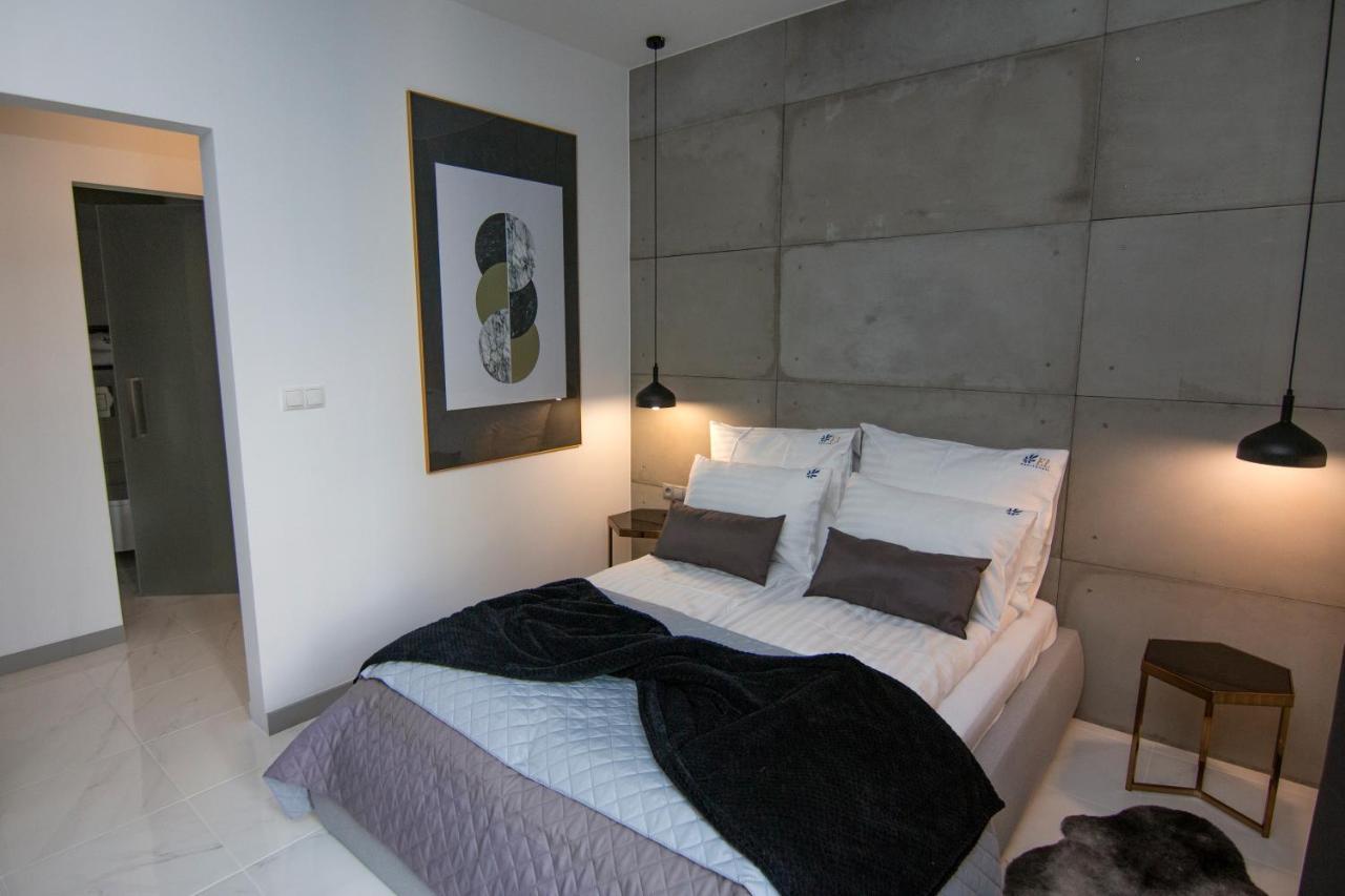 El Apartments - Antares Poznań Buitenkant foto