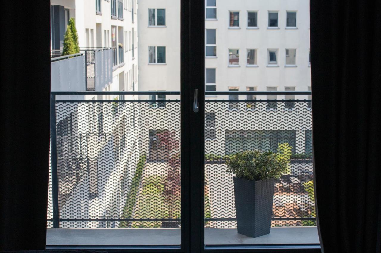 El Apartments - Antares Poznań Buitenkant foto